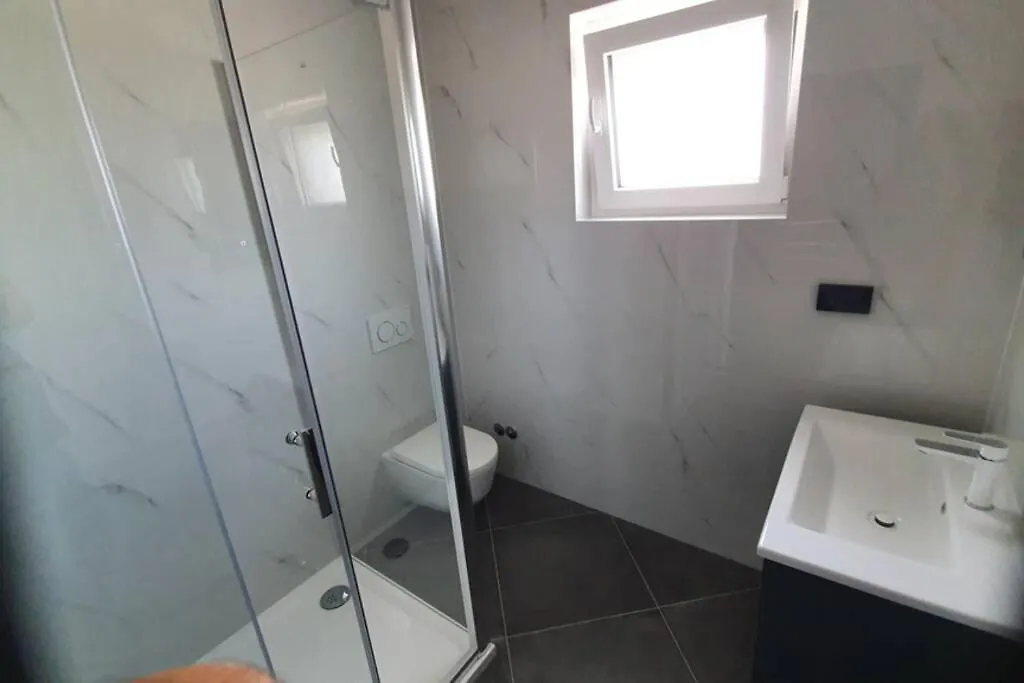 Villa Mare - Modern Villa With Swimming Pool And Jacuzzi Pula
